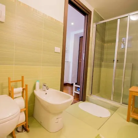 Apartment Napolistayin Flat In