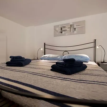 Napolistayin Flat In Νάπολη