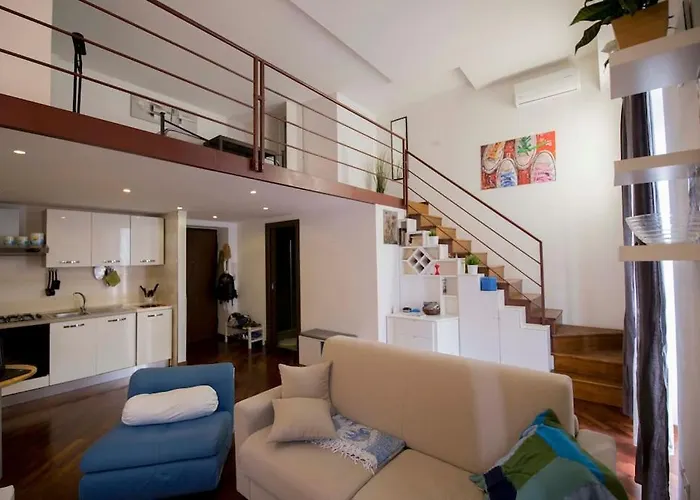 Napolistayin Flat In Νάπολη
